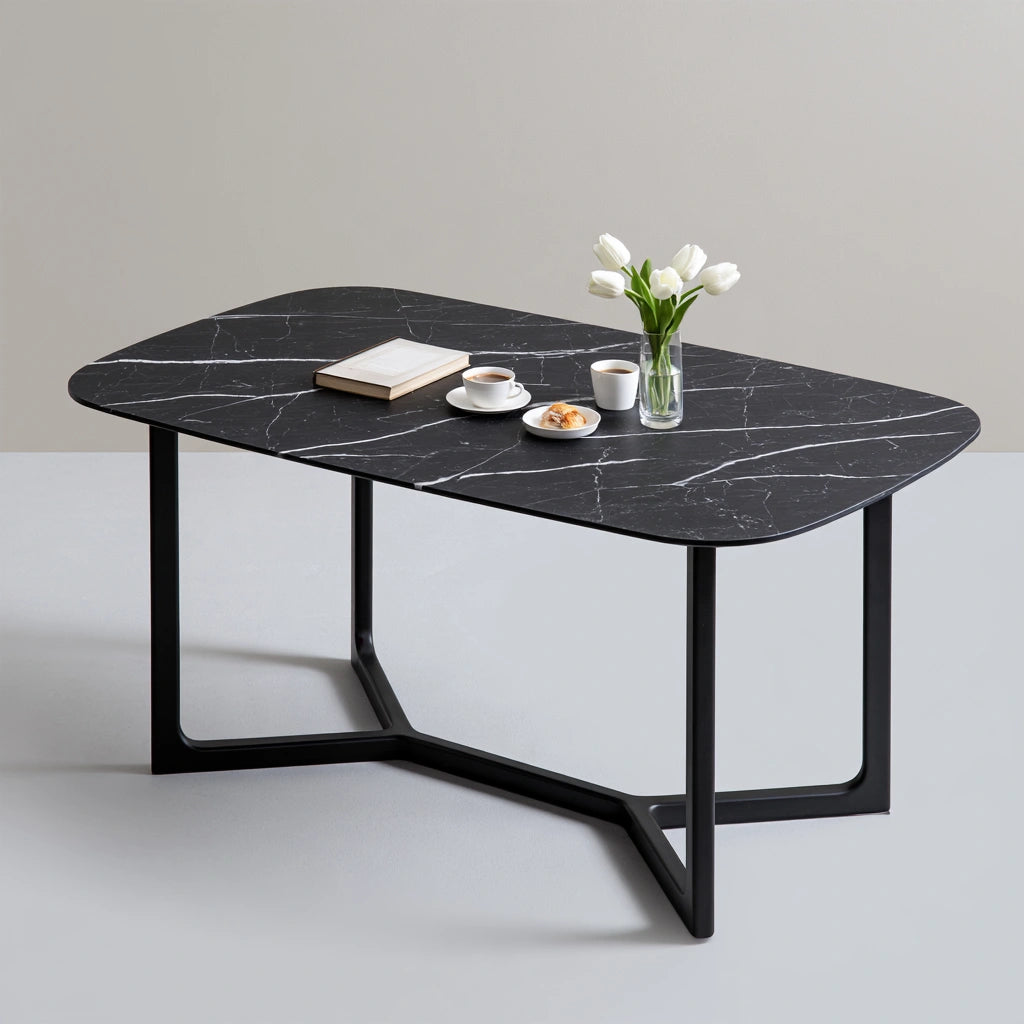 Table à manger à finition effet marbre, coloris noir