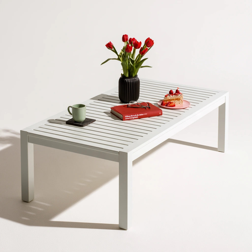 Table basse en bois, coloris blanc